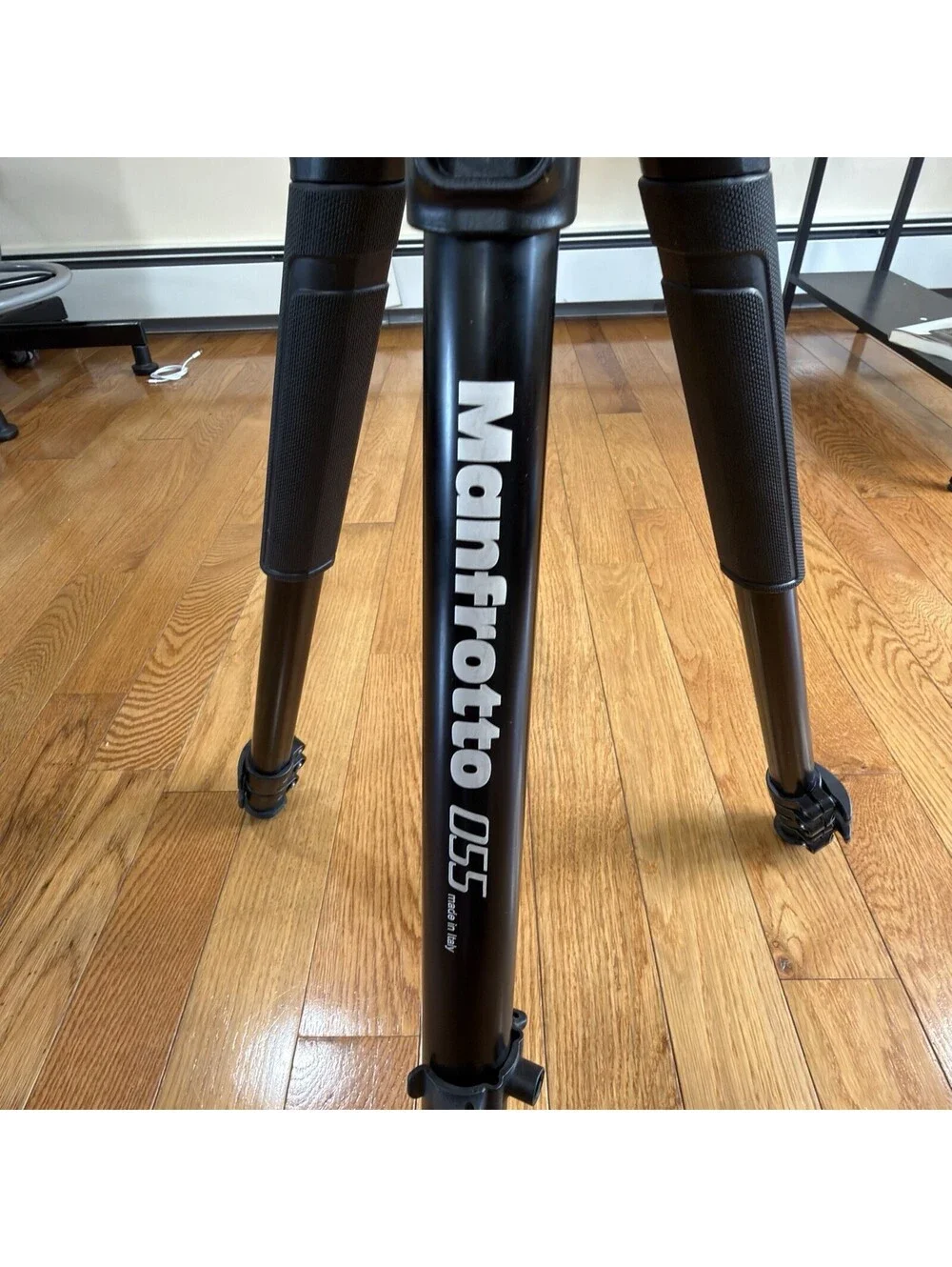Manfrotto 055 Carbon Fiber Tripod w/ FEISOL PB-90HA Panoramic Head ( PB-90HA)